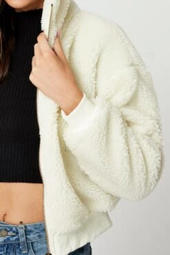 White Faux Fur Jacket Long Sleeve Oversized 11 White Faux Fur Jacket Long Sleeve Oversized -Women Clothing Shop faux fur jacket white faux fur jacket long sleeve oversized 33007084699841